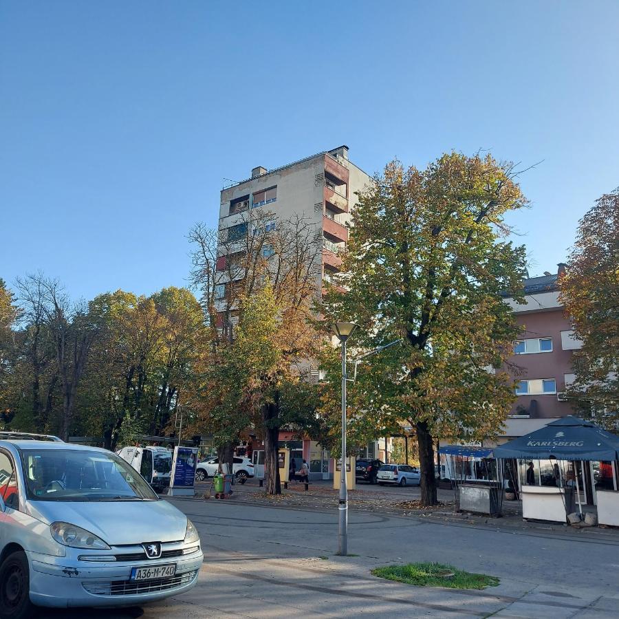 Apartman Pozoriste Penthaus Banja Luka Buitenkant foto