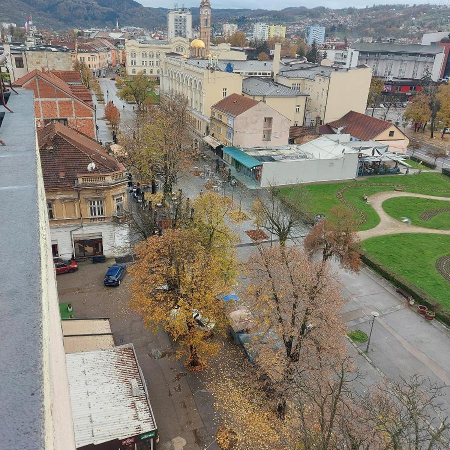 Apartman Pozoriste Penthaus Banja Luka Buitenkant foto