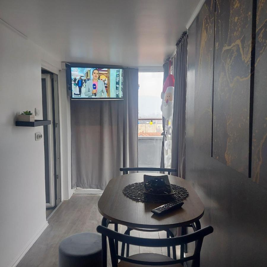 Apartman Pozoriste Penthaus Banja Luka Buitenkant foto