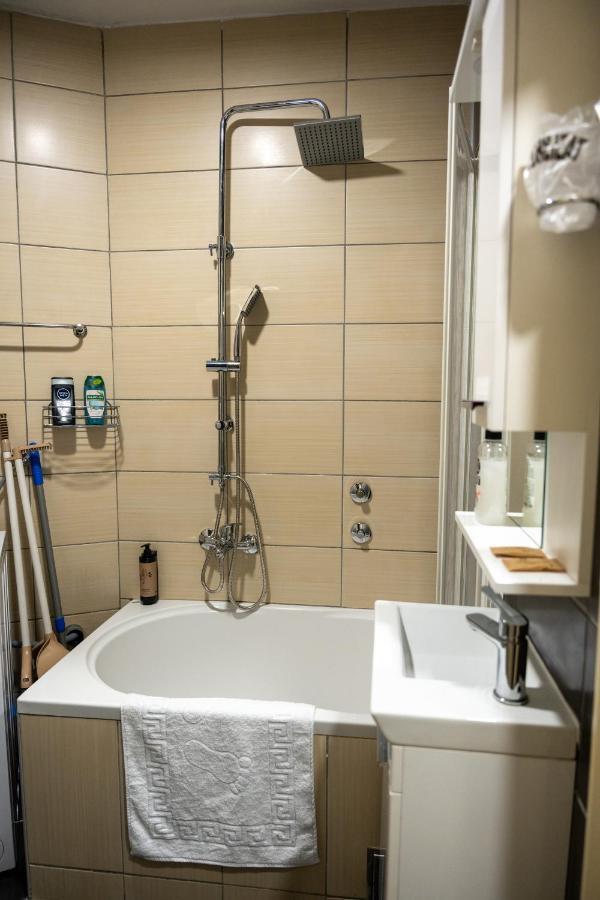 Apartman Pozoriste Penthaus Banja Luka Buitenkant foto