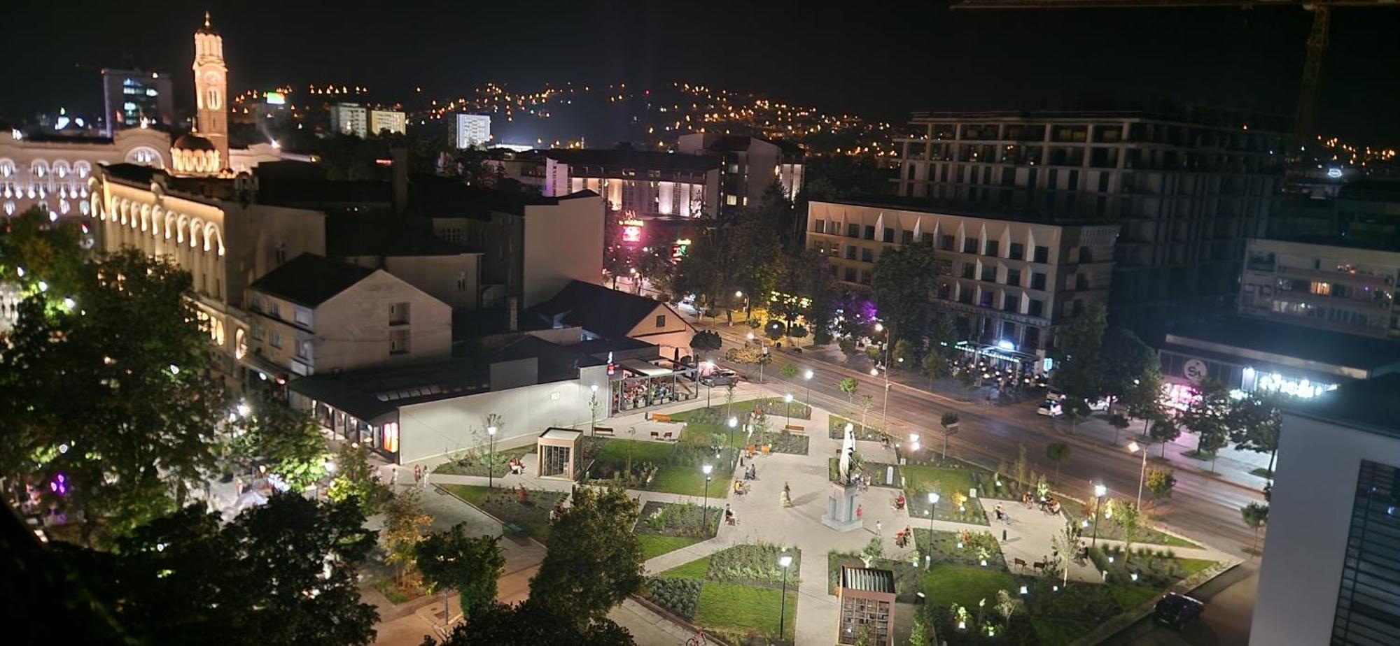 Apartman Pozoriste Penthaus Banja Luka Buitenkant foto